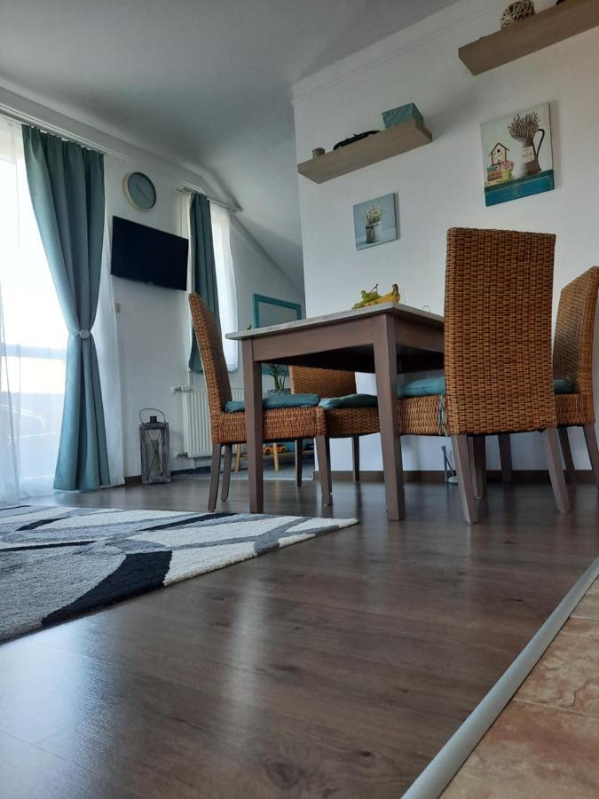 Kamilla Apartman Villapark Bük Exterior foto