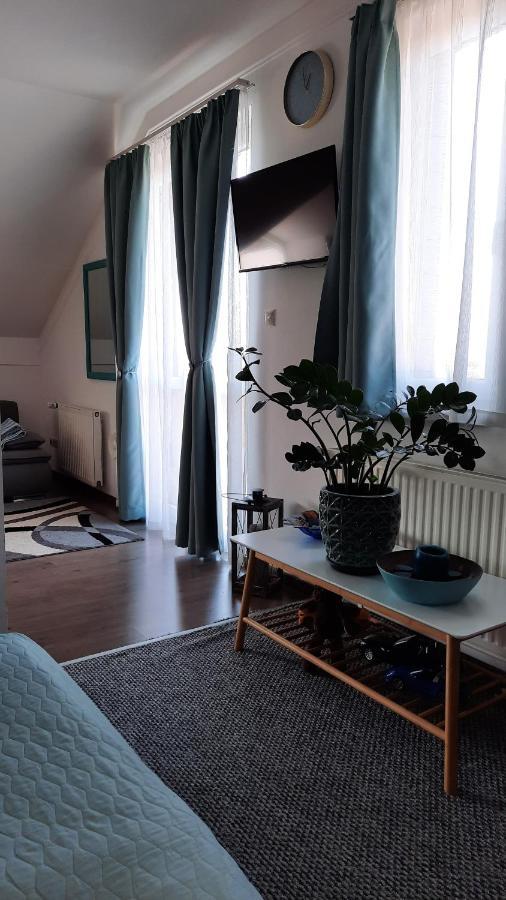 Kamilla Apartman Villapark Bük Exterior foto