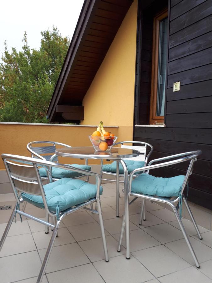 Kamilla Apartman Villapark Bük Exterior foto